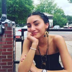 Meet your Posher, Natalie